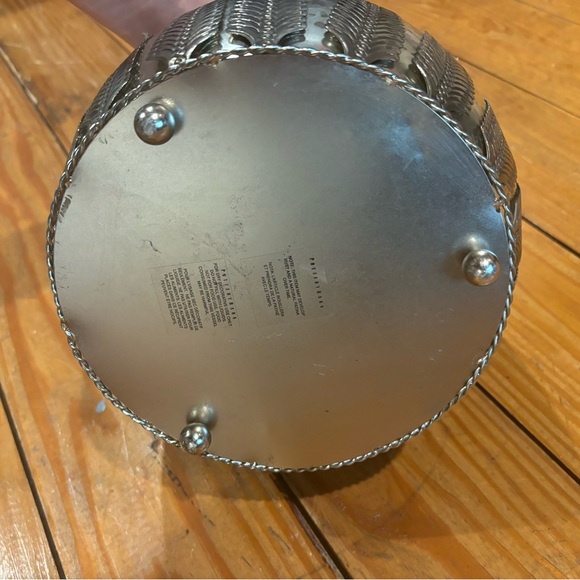 (654) x2 POTTERY BARN VASES - Picture 6 of 16